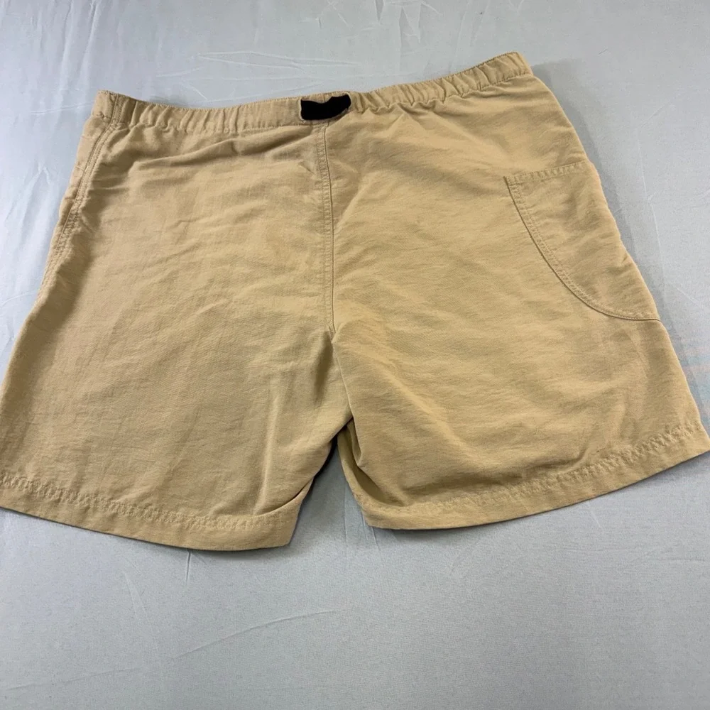 The North Face Mens Large Tan Nylon Hiking Shorts Mesh Lined‎ Belted RN61661